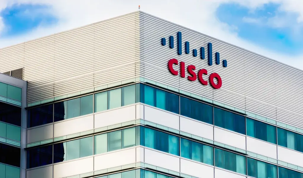 Cisco Tops Revenue and Profit Estimates, Forecasts Sales growth