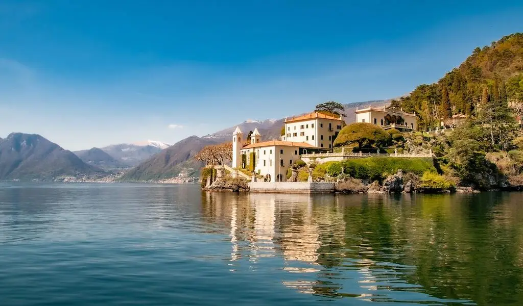 Property Available To Be Purchased On Lake Como, Italy