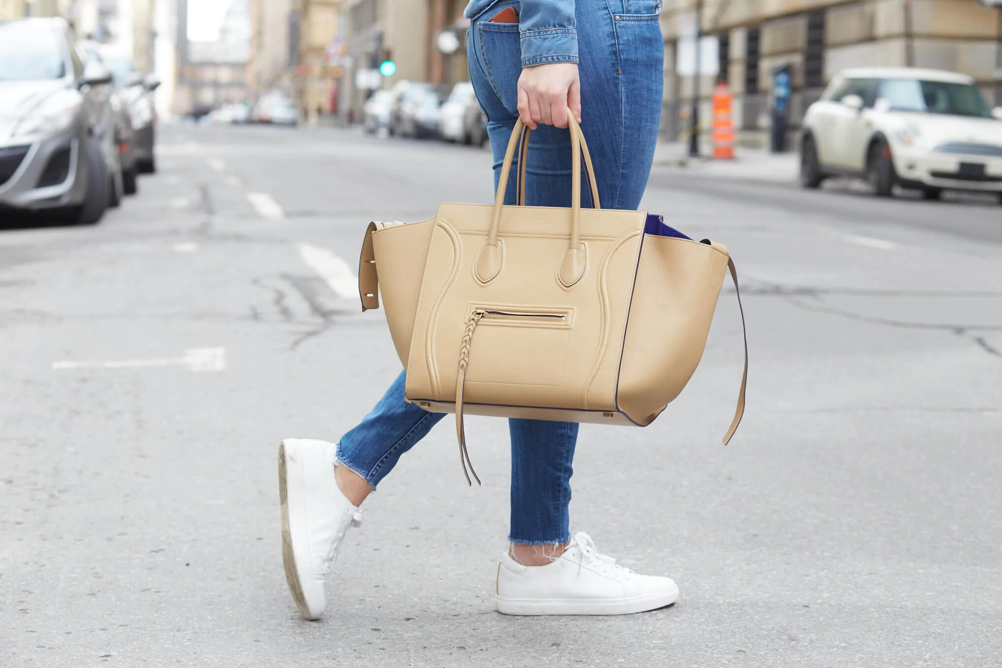 Purchasing a high-quality and luxurious leather handbag might seem like a significant investment, but it will undoubtedly be worth the money.