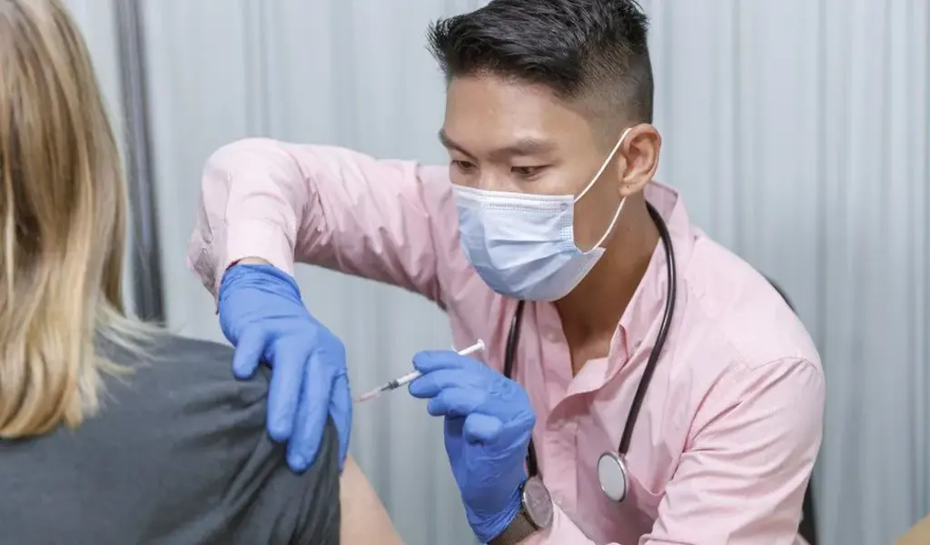 Uk Becomes First Country To Approve Dual-Strain Vaccines 156 UK Becomes First Country To Approve Dual-Strain Vaccines