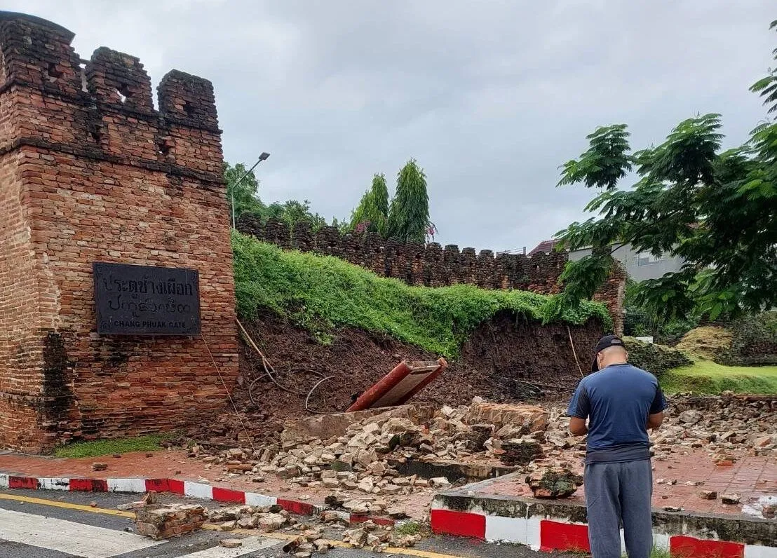 Chang Phuak Gate Wall in Chiang Mai Crumbles