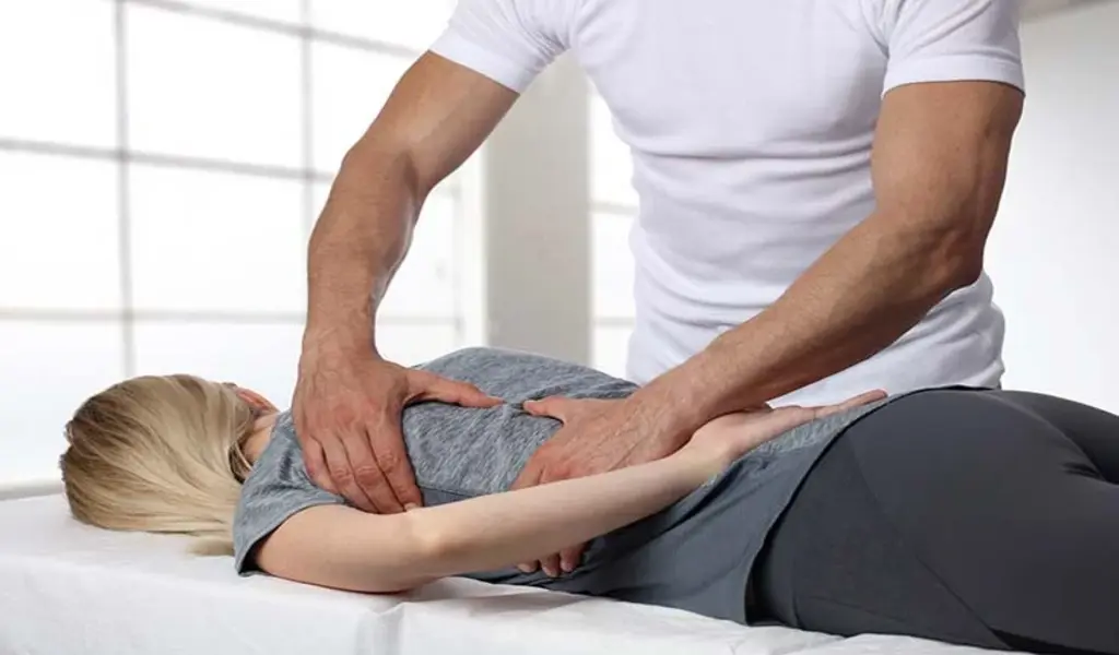 How is Muscle Stimulator Device Used in Physical Therapy?