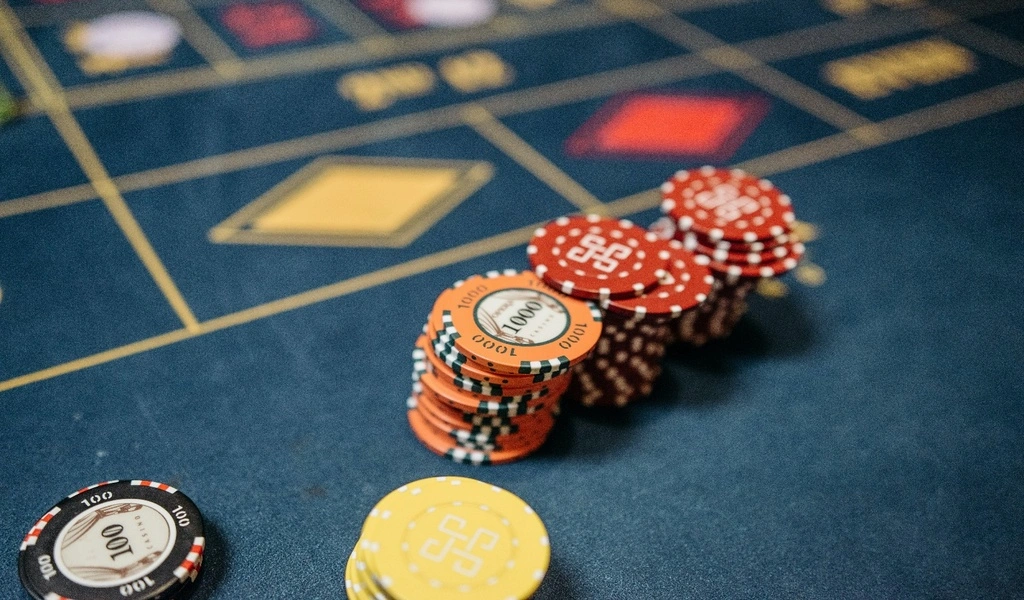 Use These Helpful Tips While Playing Slots Online