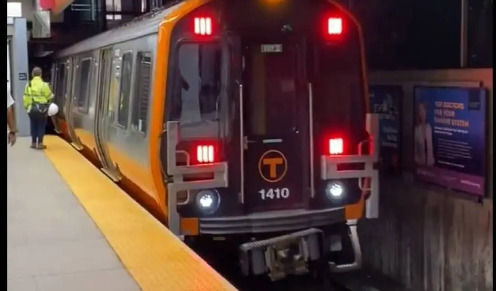 After The Orange Line Shutdown, Should The MBTA Do it Again?