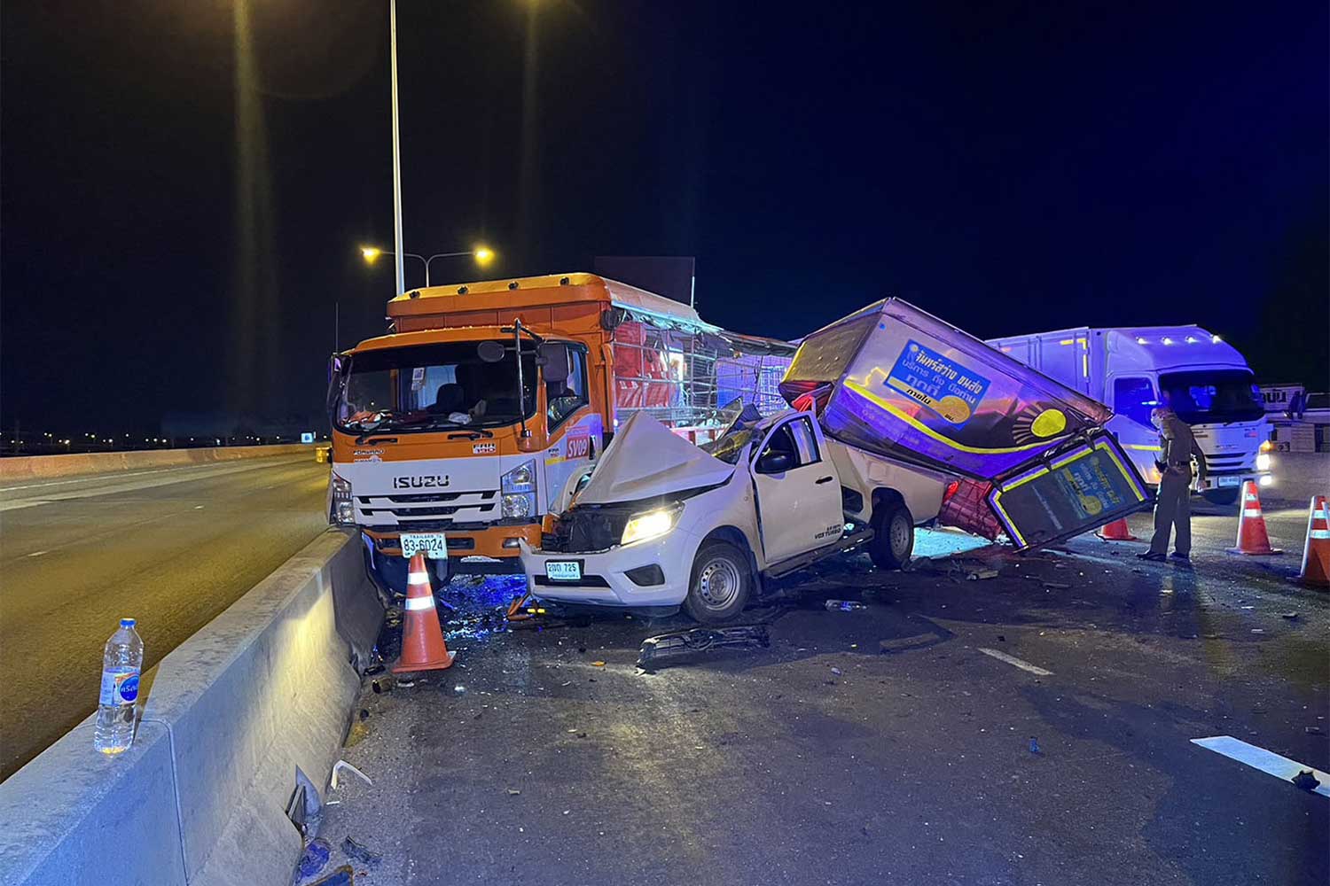 Expressway Crash in Bangkok Leaves 1 Dead, 4 Seriously Injured