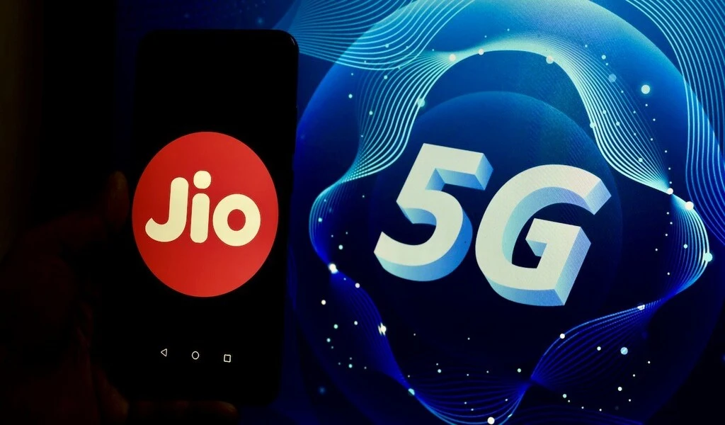 Jio to Start Beta Trial Of 5G Services in India From October 5