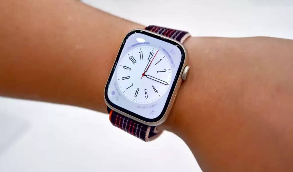 Apple Watch 8 vs. Apple Watch Ul