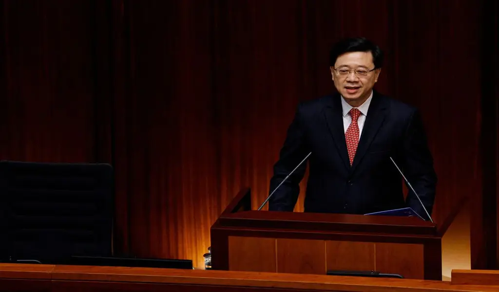 Beijing To Rule On Hong Kong's Fight Over Foreign Lawyers