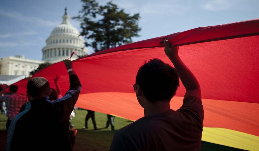 Bipartisan Senate Advances Respect For Same-Sex Marriage Act By 62-37