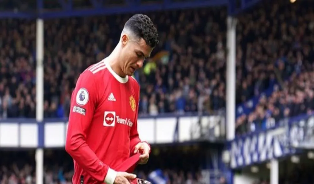 Cristiano Ronaldo Gets Suspended 2-Match for Hitting fan's Phone in April Match Against Everton