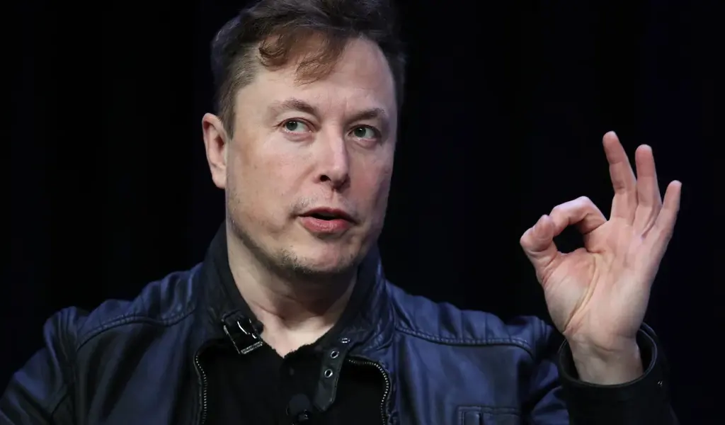 Elon Musk Makes Fun Of '#StayWoke' T-Shirts At Twitter HQ