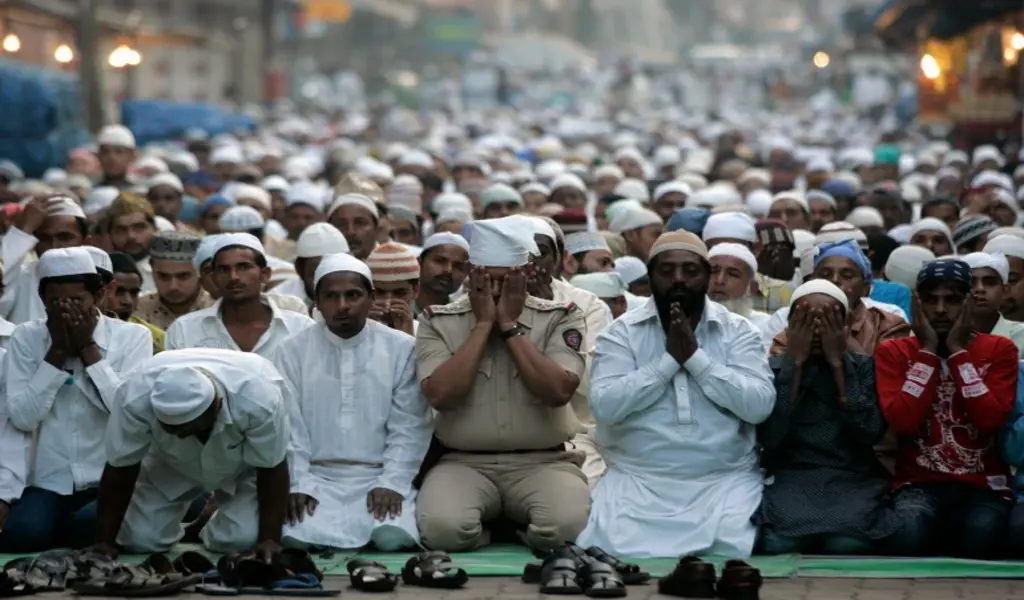 Muslim Population Surges in England and Wales While Christians aren't in the Majority