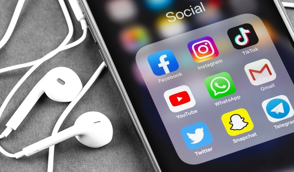 New Report Reveals 2023 Will Be a Breakout Year for Brands on Facebook, TikTok, and Instagram