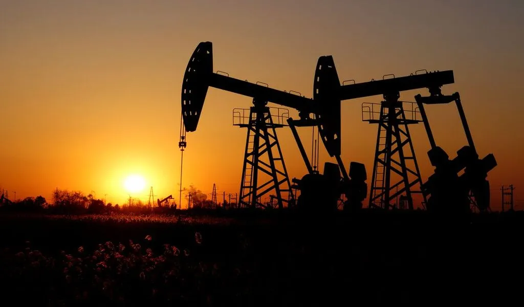 Oil Prices Drop as Russian Price Cap Proposal Eases Supply Concerns