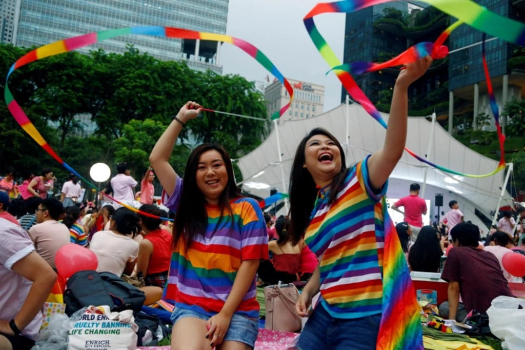 Singapore Decriminalizes Gay Sex, Limits Same-Sex Marriage