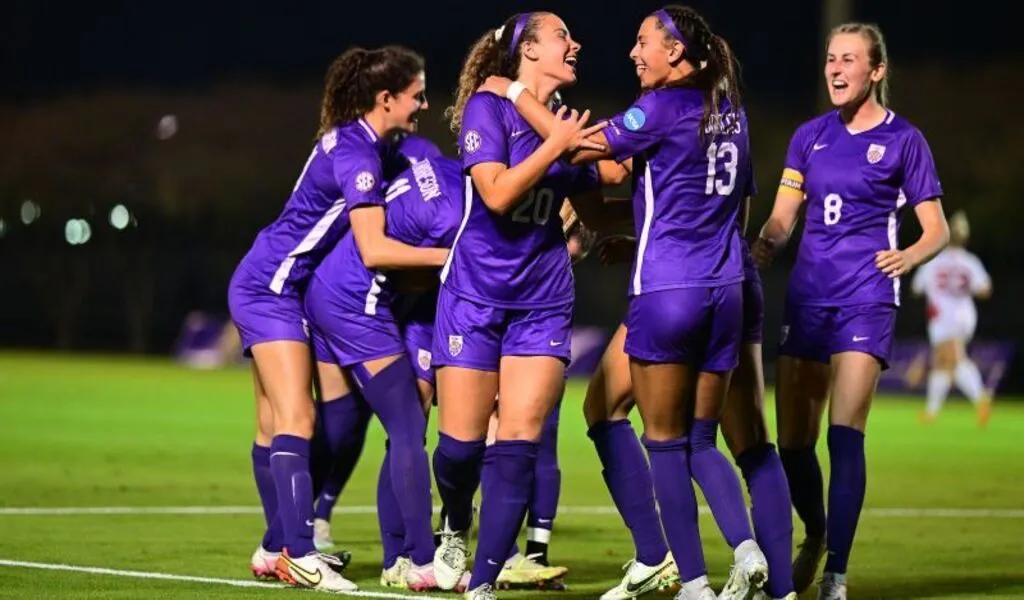 Soccer Downs Lamar 3-1, Advances to Second Round of NCAA Tournament – LSU