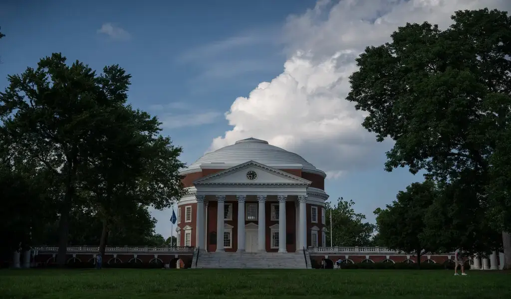 The University Of Virginia Shooting Leaves 3 Dead and 2 Injured