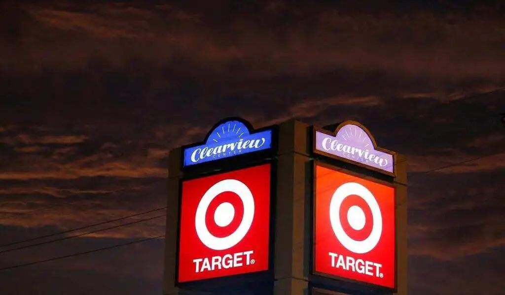 Target's 3Q Profit Drops 52% As Shoppers Demand Discounts