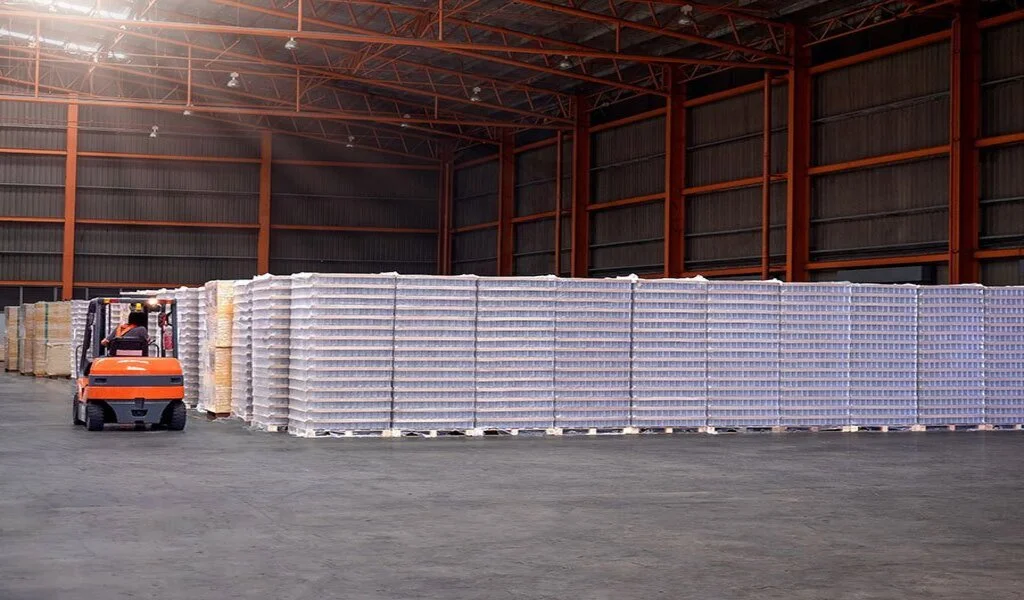 5 Benefits Of Buying Plastic Pallets Through A Master Distributor