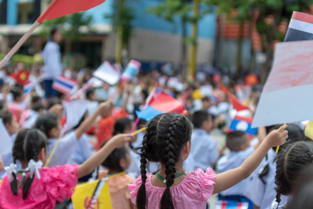 Liberals in Thailand Against Children Learning Conservative Values