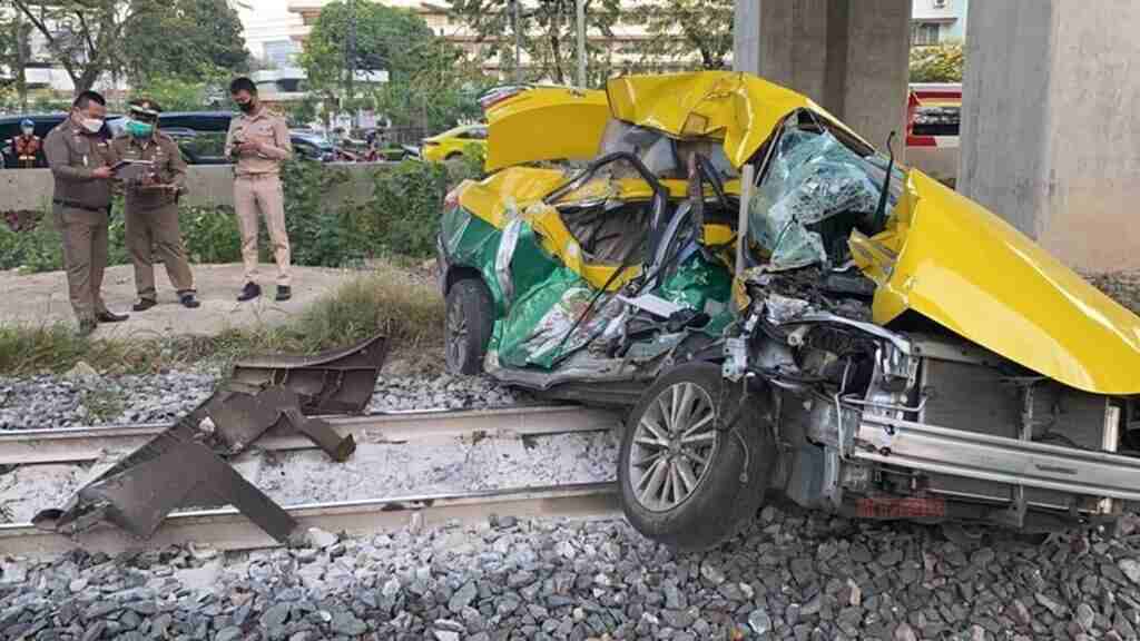 Taxi Driver Killed After Colliding with Passenger Train at Crossing