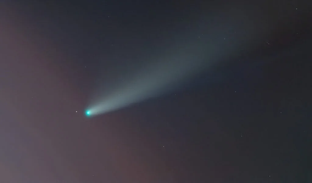 50,000-Year-Old Green Comet Zooming Towards Earth