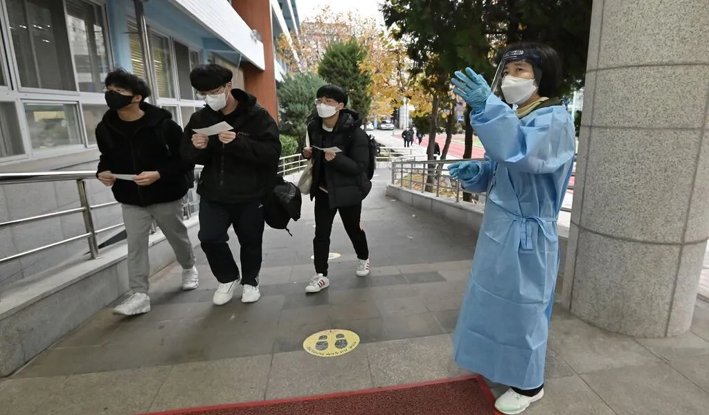 COVID-19 Cases In South Korea Drop Under 20,000 For The 4th Day