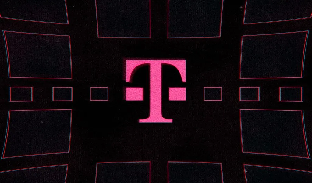 Hacker Accesses T-Mobile's 37mln Customer Records