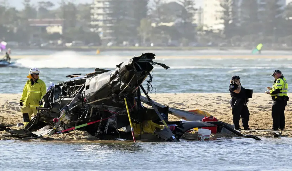 Helicopter Collision Over Australia's Gold Coast Kills 4 Passengers