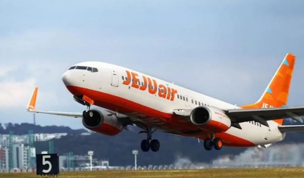 Jeju Air Plane Headed For Incheon Returns To Hokkaido Airport Due To Engine Noise