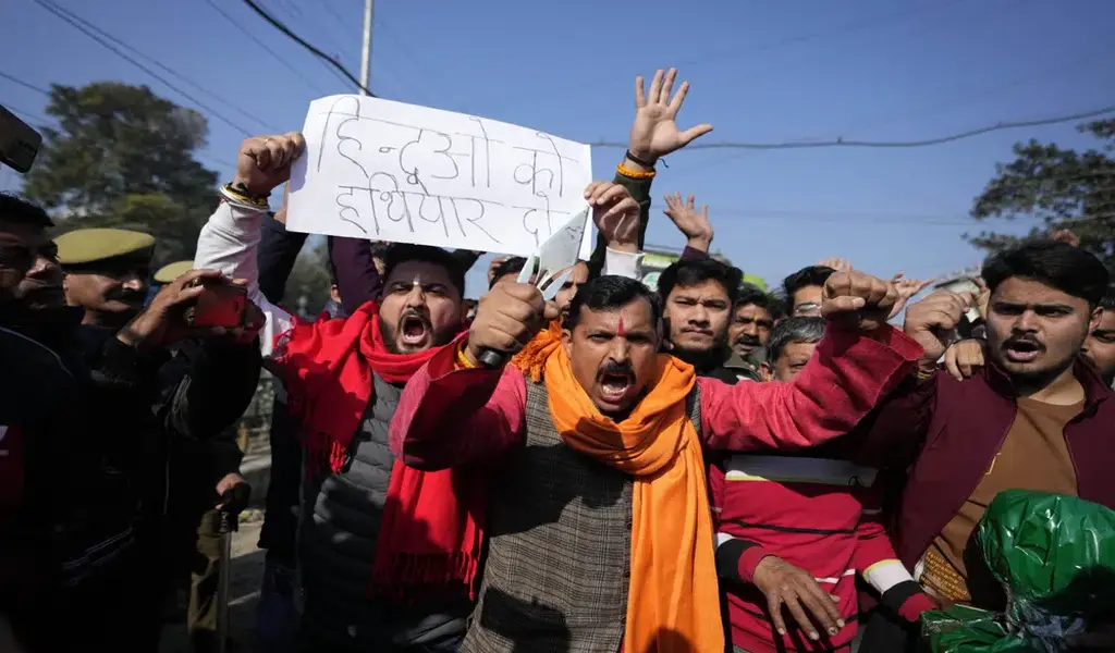 Kashmir Village Attack Kills 6 People, Including 2 Children