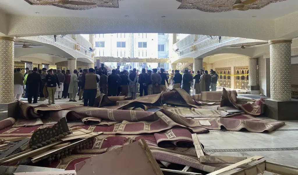 Pakistan mosque suicide bombing 1