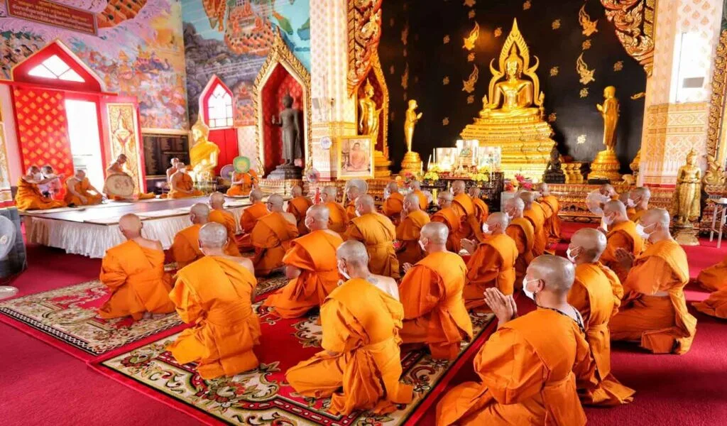 Police Ordain as Monks to Pray for the Recovery of Thailand's Princess Bajrakitiyabha