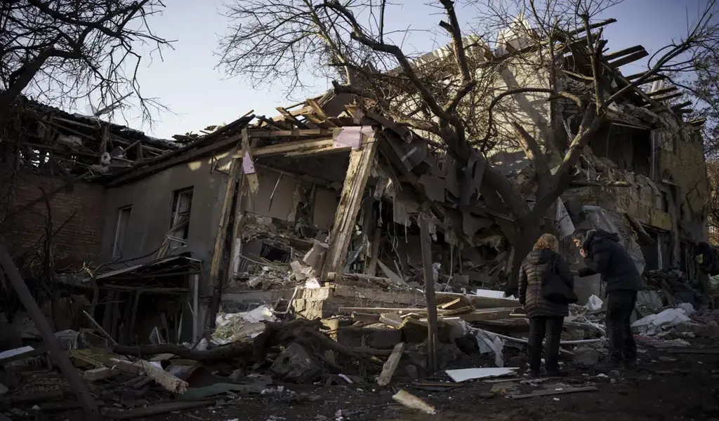 Ukrainian Rocket Strike Kills 63
