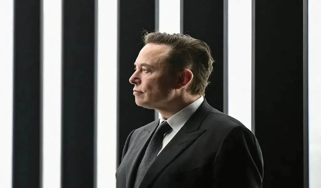 Elon Musk Says He'd Sell SpaceX Stock To Take Tesla Private In 2018