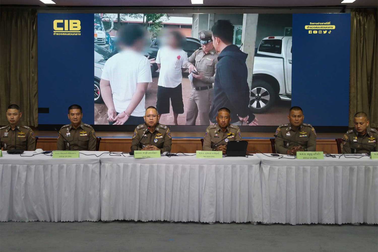 Police Arrest 6 Men for Child Trafficking in Sting Operation