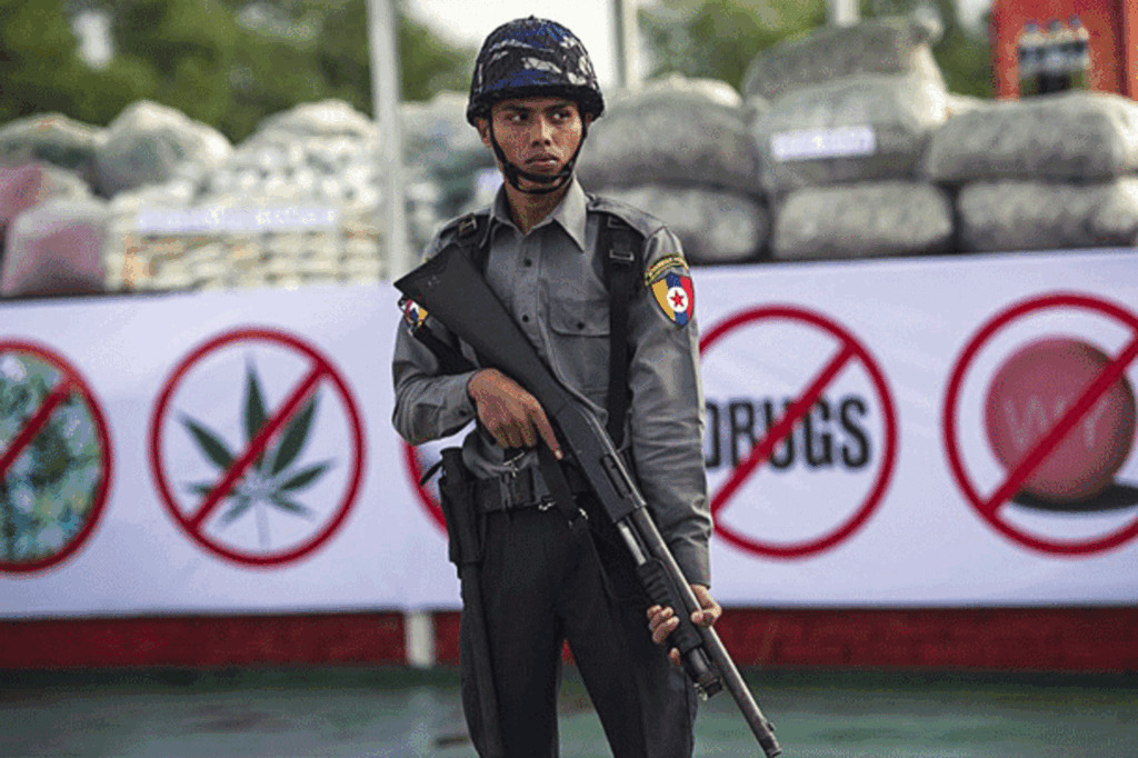 Thailand, Myanmar Collaborate on Drug Trafficking on Border Regions