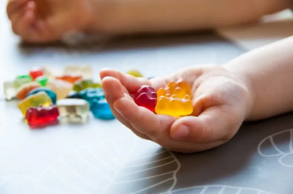 8-Year-old Girl Hospitalized After Eating a Tub of CBD Gummies