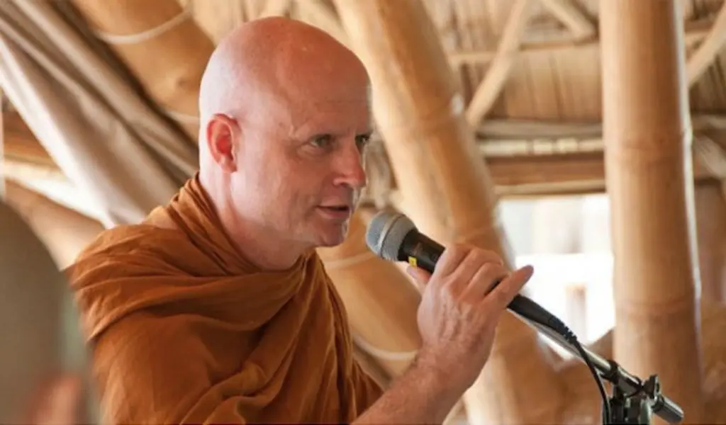Famous farang Buddhist Monk Ajahn Jayasaro Becomes Thai