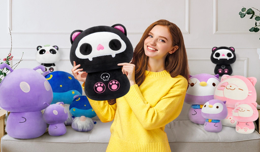 How Kawaii Plushies Became a Trend in Streetwear