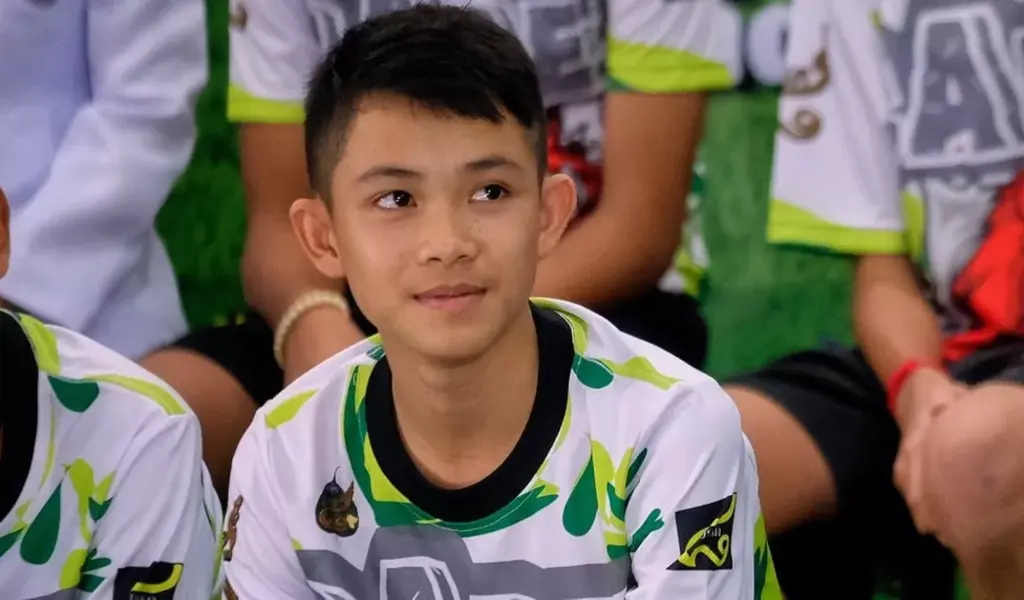Teenage 2018 Thai cave Rescue Duangpetch Promthep has Died Suddenly in the UK