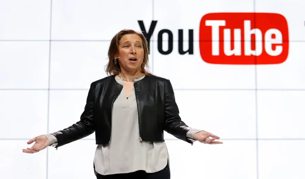 YouTube CEO quits cutting ties 1