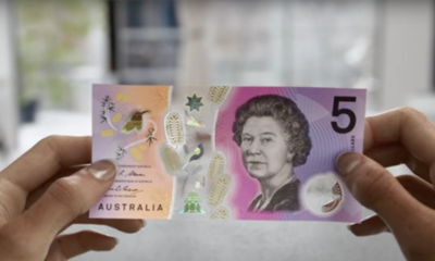 Australia Removes Monarchy from $5 Bank Note
