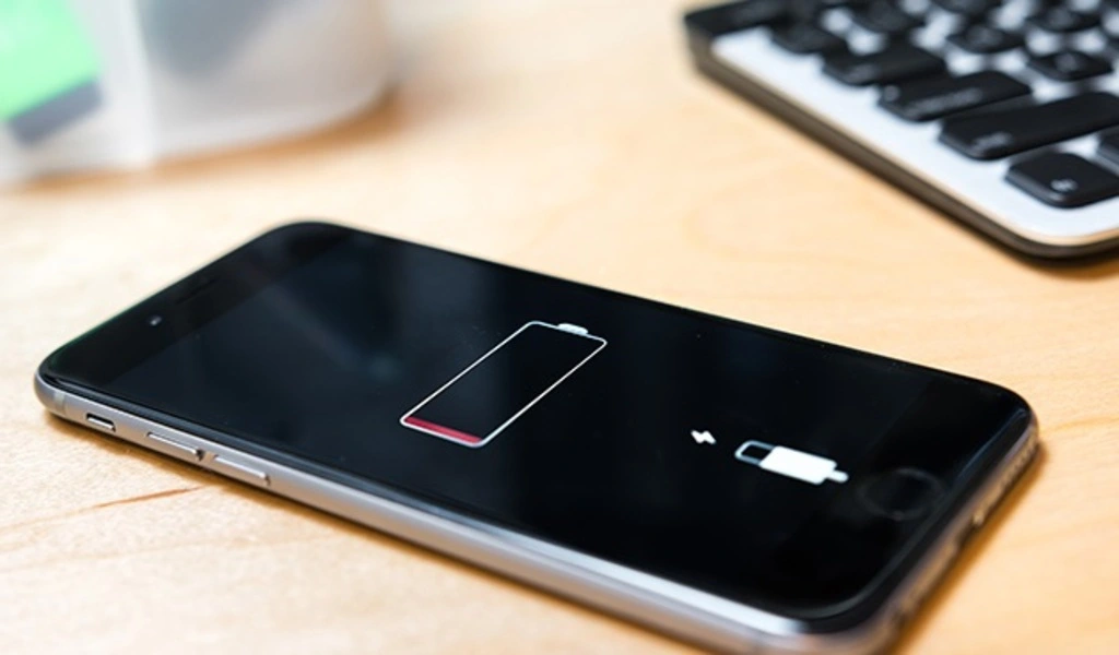 10 Reasons Why Your iPhone Battery Drains Quickly