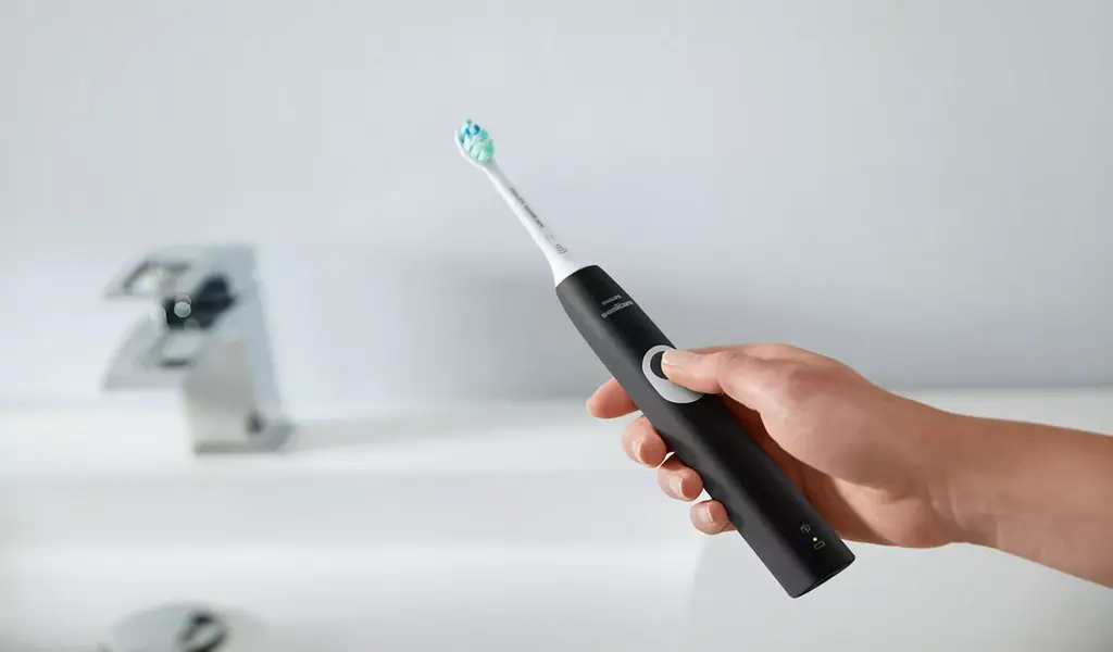 'A Dentist's Daughter' Shares New Philips Sonicare ProtectiveClean 4100 Review:
