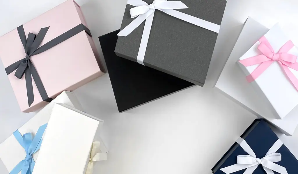 Luxury Branded Gift Box Market Expected to Be Worth $5.4 Billion by 2030