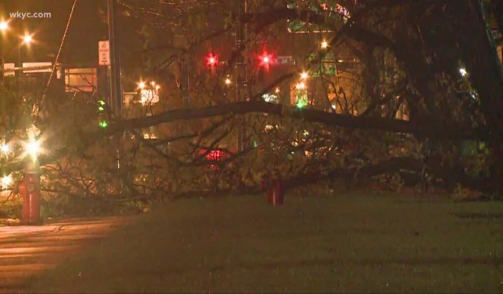 Power Outages Sweep Across Northeast Ohio Due to Strong Winds and Storms