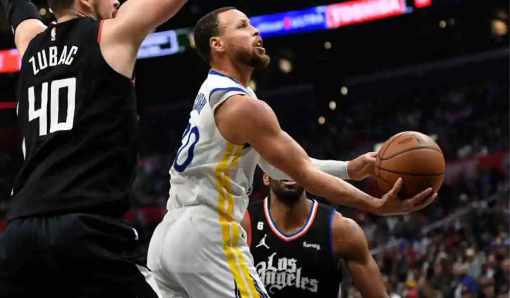 Warriors' Road Woes Can't Be Solved By Stephen Curry's 50 Points