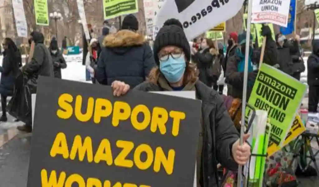 'Amazon.Com UK Strike Could Cost £2mln'