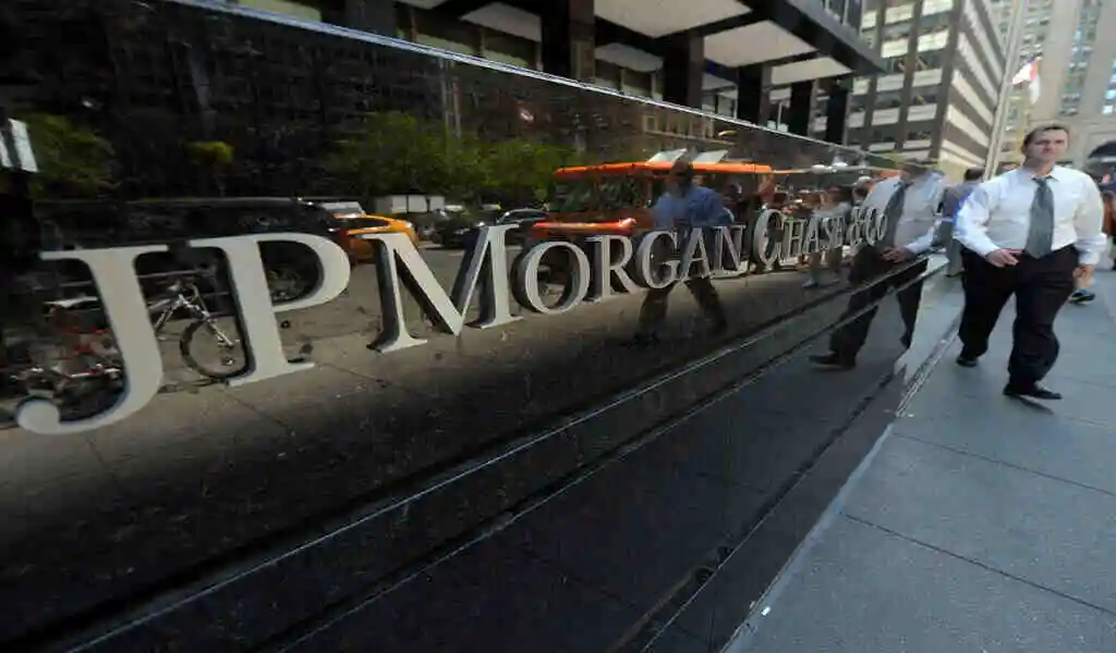 Profits Jump At JPMorgan Chase, But The Economy Remains Weak
